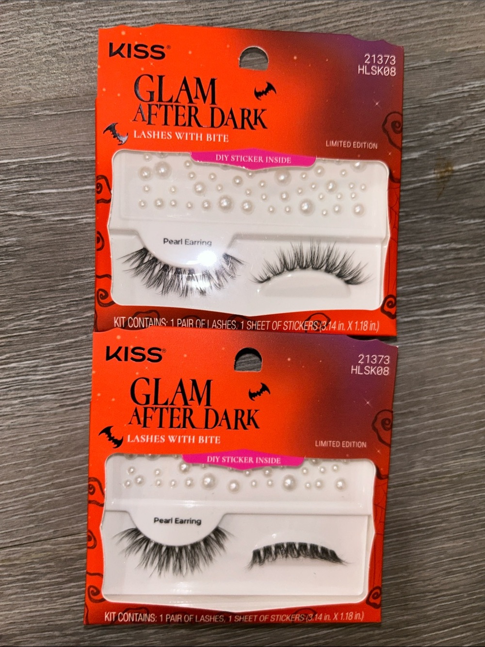 KISS- Halloween Glam After Dark False Lashes with Pearl Stickers